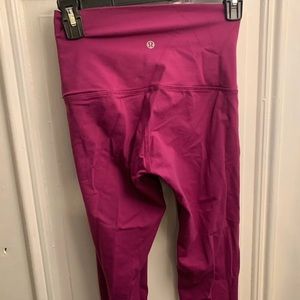 LULULEMON magenta full length leggings size 4
